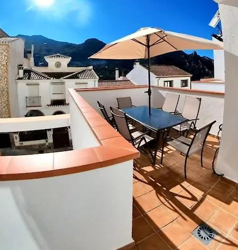 Moderno Y Confortable Apartamento En Gueejar Sierra, Con Aparcamiento, Terraza, Wi-Fi