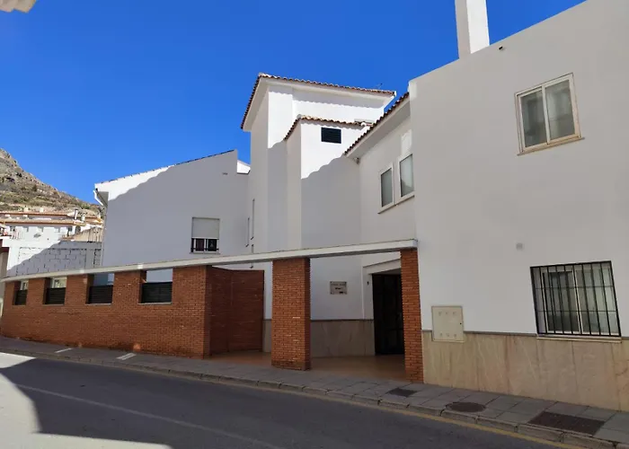 Moderno Y Confortable Apartamento En Gueejar Sierra, Con Aparcamiento, Terraza, Wi-Fi