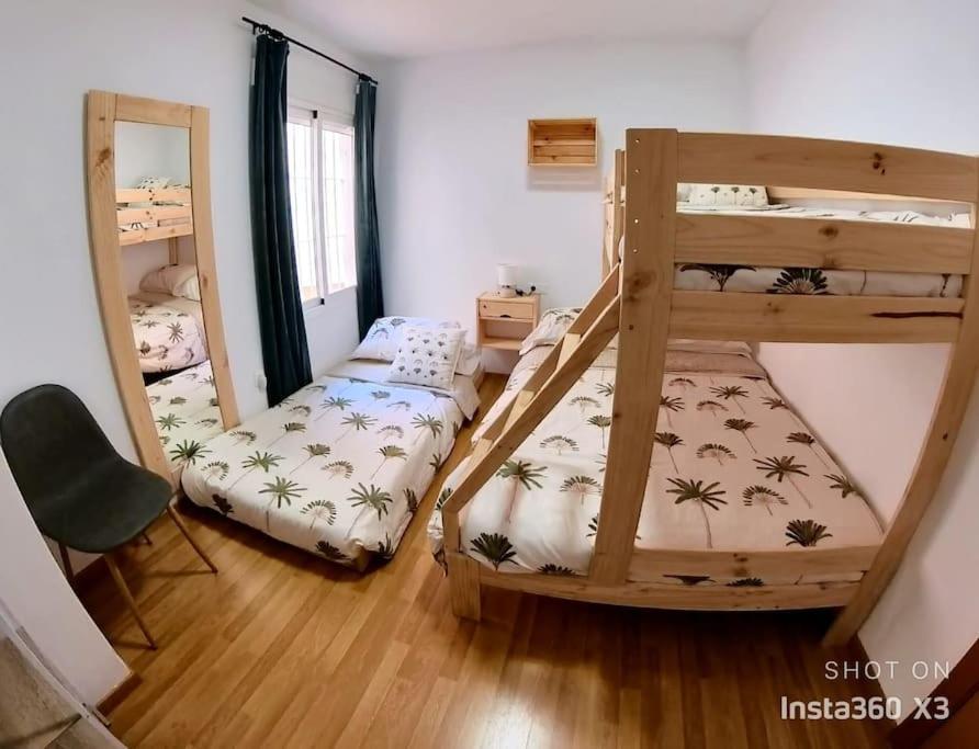 Appartement Moderno Y Confortable En Gueejar Sierra, Con Aparcamiento, Terraza, Wi-fi